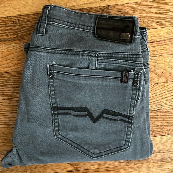 Men’s Buffalo Slim Straight Stretch - Picture 1 of 3
